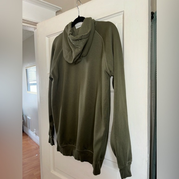 Gymshark Sweatshirt - Picture 2 of 5